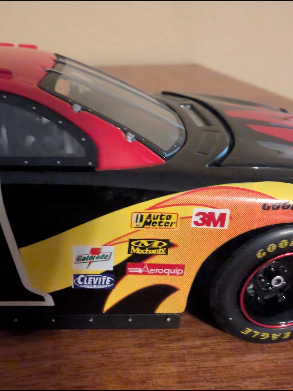 Mac Tools Ford #1, Collector's Club 1999 NASCAR Die-Cast Race Car